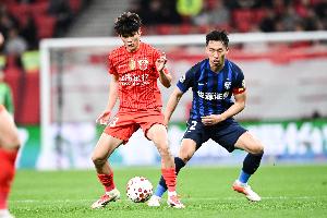 中超：上海海港3-0成都蓉城